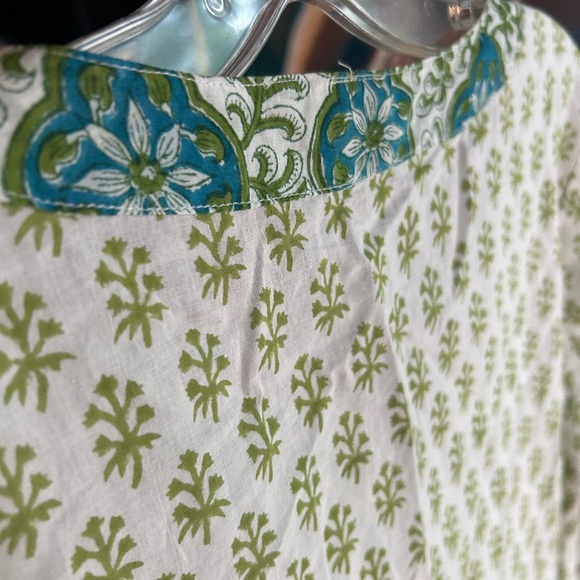 Green Floral Women's Tunic - Picture 16 of 16